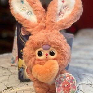 Baby Three-Lily Rabbit Town V3